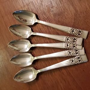Antique 1936 Community Silver Plate teaspoons